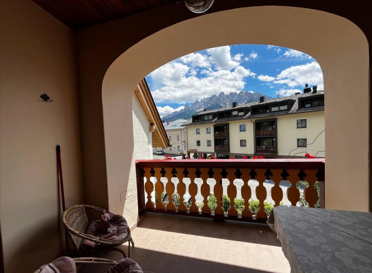 Stroblhof Toblach-Toblach Exterior foto